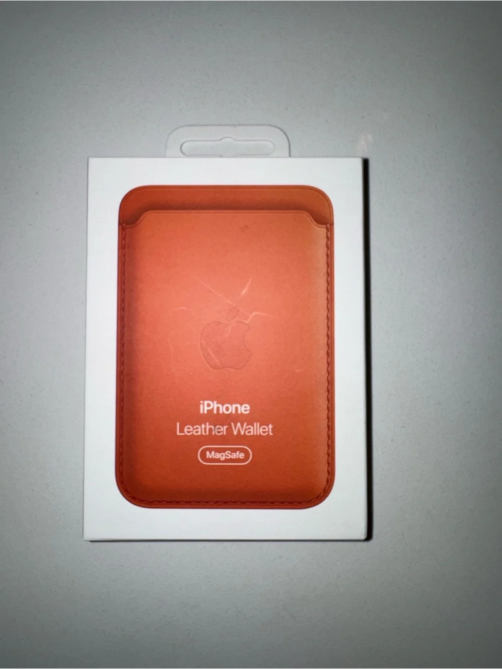 Apple iPhone Leather Wallet Packaging - White
